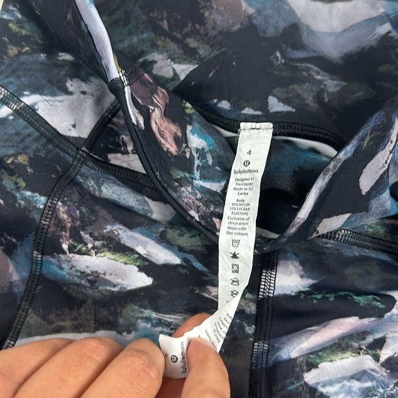 Lululemon Fast and Free Tight II 25" *Non-Reflective Nulux Glacier Camo Starligh - Picture 4 of 7
